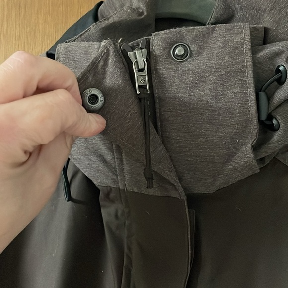 Columbia size large interchange brown jacket - Picture 6 of 13